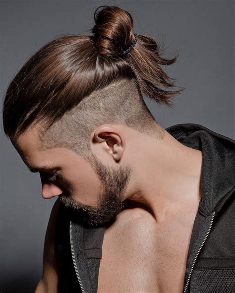 60 Popular Mens Ponytail Hairstyles Be Different In 2020