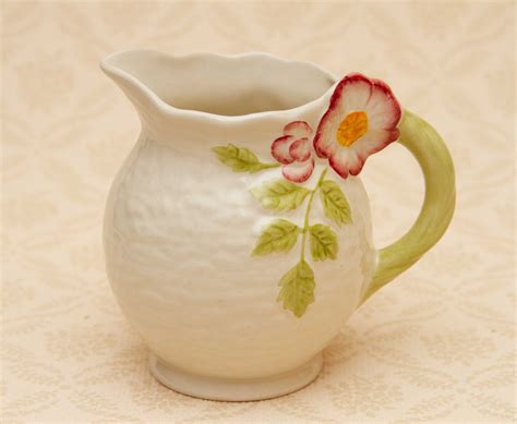 Shorter And Sons Wild Rose Vintage Small Jug Vase English Staffordshire