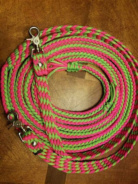 (about 1 ft of paracord for every 1 inch of bracelet length). How To Braid Paracord Reins - How to Wiki 89 in 2020 ...