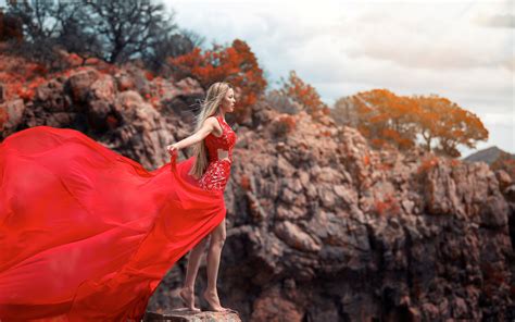 Bilder Von Blondine Rot Felsen Junge Frauen Kleid X