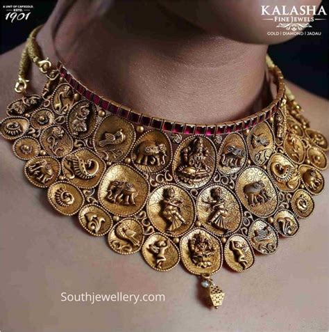 Traditional Antique Gold Choker Indian Jewellery Designs