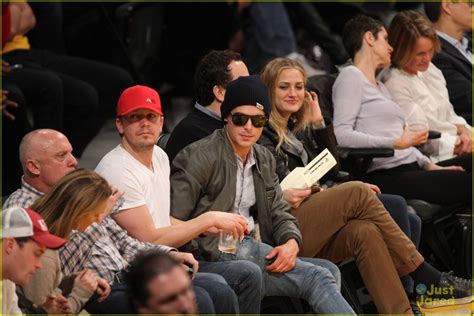 Zac Efron Instant Camera At Lakers Game Photo 629047 Photo Gallery