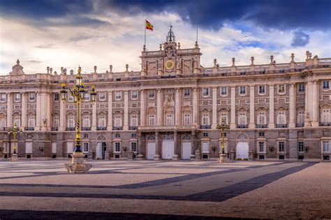 Madrid Full Day Tour Prado Museum And Royal Palace 130€