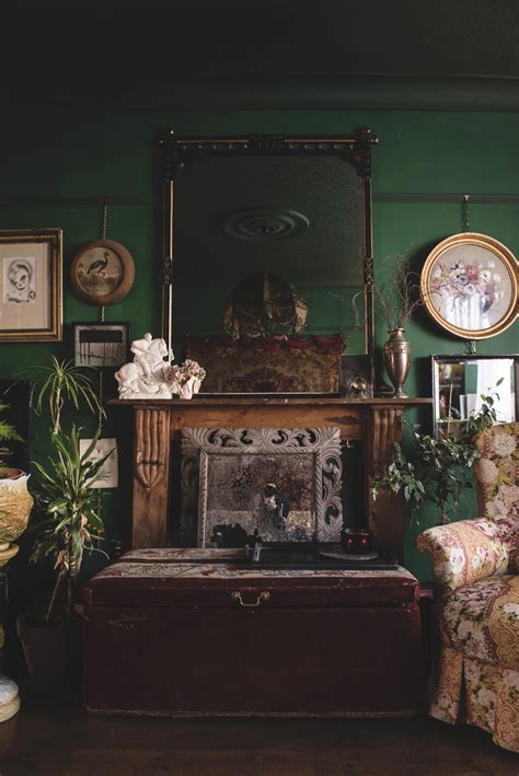 Victorian Interiors Victorian Decor Dark Interiors Green Interiors