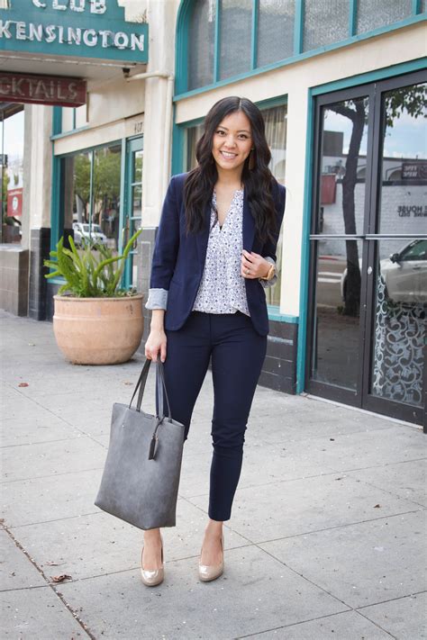 Three Go To Business Casual Outfit Formulas Blazer Outfits For Women