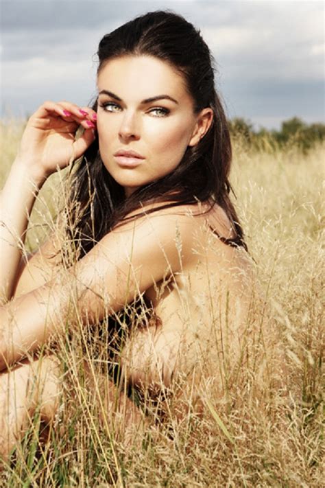 Naked Serinda Swan Added 07192016 By Bot