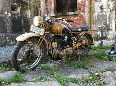 Awesome 1943 Bsa Wm20 Barn Find Motorcycle Barn Find Motorcycle