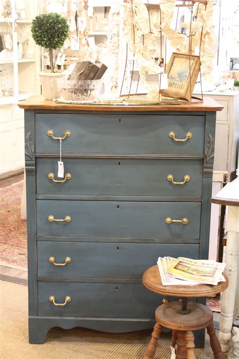 You know at some point it had been solidly painted all of the colors above and probably more. the vintage bricoleur: Annie Sloan Chalk Paint and The ...