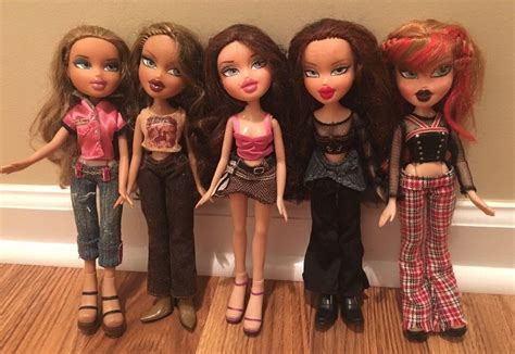 Bratz Dolls Lot First Wave Phoebe Roxie Twins Yasmine Meygan Pink