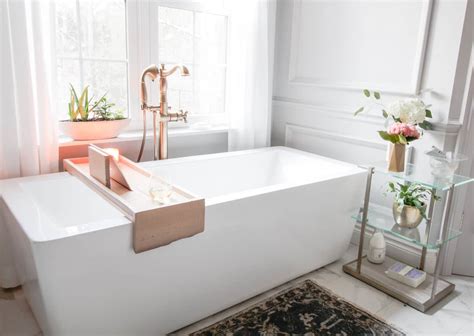 For more information on bathing and bathtubs in the 19th and early 20th centuries, please see the introduction to this online exhibition. DIY Bathtub Tray with Reclaimed Wood - DeeplySouthernHome