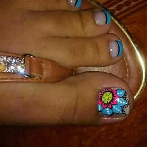 No existe nada mejor para las chicas que la decoración a lo natural, debido a que. Pin de ÄŃĐRĒÄ en nail designs | Diseños de uñas pies, Uñas ...