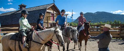 1hr Bow River Horseback Ride Banff Trail Riders