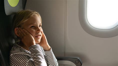 Airplane Ear Ear Barotrauma Definition Symptoms And Treatment