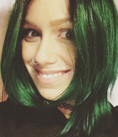 Jenna Mcdougalls Hairstyles And Hair Colors Steal Her Style Page 2