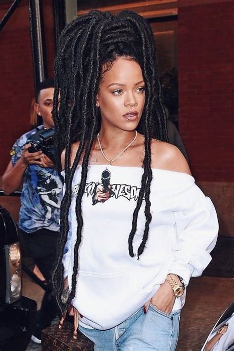 How To Style Rihanna Faux Locs Box Braids Rihanna Natural Hair Bad