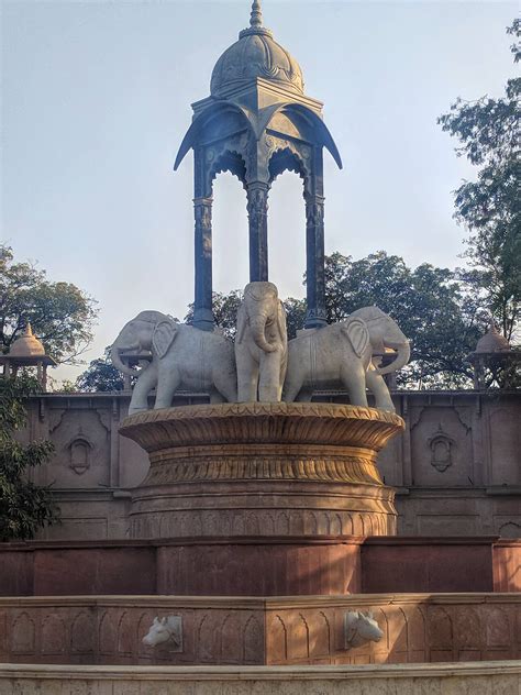 An Alluring Fountain Jawahar Circle Parkjaipur Rajasthan India