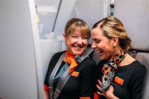 Easyjet cabin crew application form. EasyJet is recruiting cabin crew - but there are strict ...