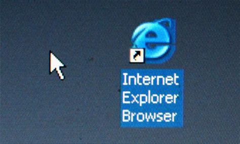 Internet Explorer The Love To Hate It Web Browser Will Die Next Year