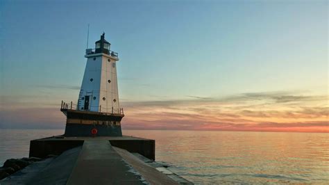 Reasons Ludington Is One Of Michigan S Best Beach Towns