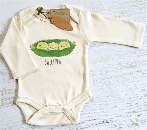 The demand for organic and sustainably made baby clothing is stronger than ever— and you don't have to be an avid this oceanic one piece in fresh water stripes as well as this earthy onesie tank with an allover giraffe print are just some of the pieces in gap's organic collection for babies. Organic Baby Clothes Gender Neutral Organic Cotton Bodysuit