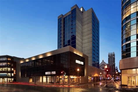 Crescent Hotels And Resorts Unveils Hotel Pur Quebecs Multi Million