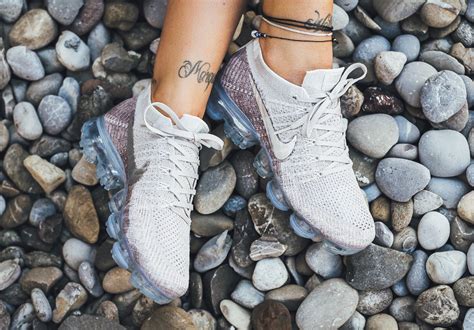 Nike Air Vapormax femme 'String' (Chrome Blush)