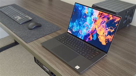 The dell xps 15 is also built to last, with a sturdy chassis and a lightweight design suitable enough for those who travels a lot. XPS 15 9500 Impressions & Issues - YouTube