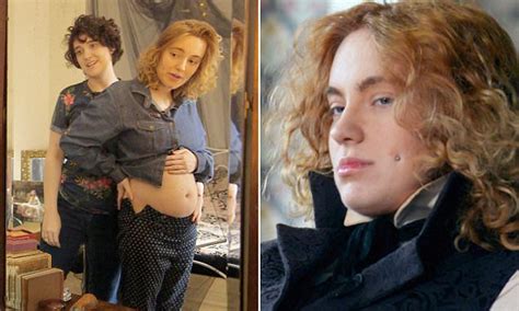 Pregnant Transgender Man Disgusted By His Body Daily Mail Online