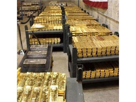 Golden Bars Gold Bullion Size Rectangular Giolden At Rs 180000piece