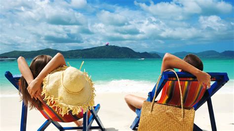 9 Ways To Make Money While On Vacation Huffpost