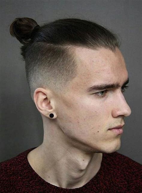 Unordinary Top Knots Hairstyles Ideas For Next Hair Style 17 Top Knot