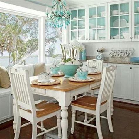 I've searched the web for modern coastal inspired round dining tables that have clean lines with a more. 26 Relaxing Coastal Dining Rooms And Zones - DigsDigs