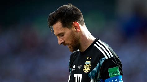 No sería lógico que pasara: Qué pasó con Lionel Messi en el primer partido de Argentina | GQ México y Latinoamérica