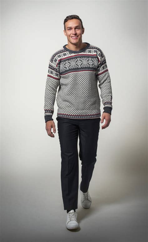 It is located in the traditional district of nordhordland. Osterøy Sweater