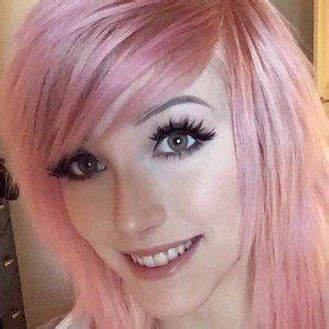 Being one of them, you know a lot about this gamer/cosplayer named alex einstein. Alex Dorame - Bio, Facts, Family | Famous Birthdays