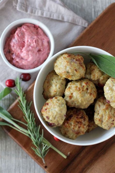 Turkey Cranberry Meatballs With Cranberry Dipping Sauce North Coast
