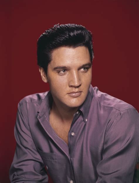 94ea362067c504eb275d135413cc8a10 639×841 Elvis Presley Pictures