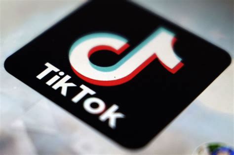 Tiktok Filter Will Remove Nudity What About Facebook And Instagram