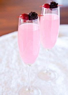 Prior to serving, add carbonated beverage. mock-pink-champagne-05-una-mama-novata | Cócteles sin ...