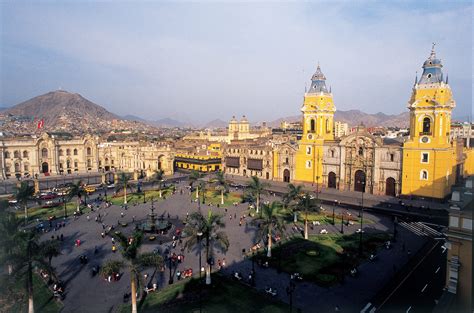 Our local peruvian experts know this country much better than any guidebook, and so they can take you to places that only locals know about in a safe and easy way. Lima_Main_Square_Peru