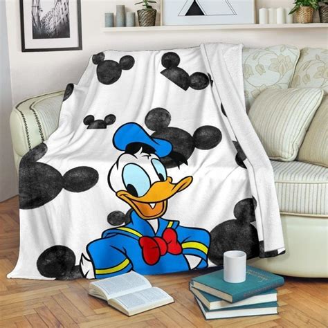Cute Donald Duck Disney Fleece Blanket Throw Blanket Beeteeshop