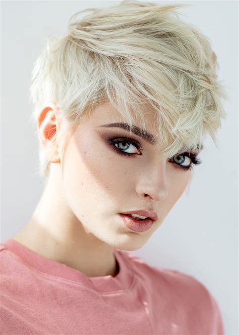 Short Spiky Hairstyles 2019 Female Shopbraunseriespulsonicshaversystem