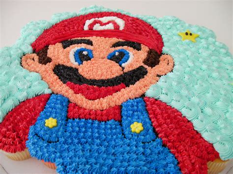 Help mario collect the ingredients he needs to bake some delicious cupcakes in stages full of deadly traps! Mario Bro. cupcake cake | Roni cupcake cakes | Pinterest ...
