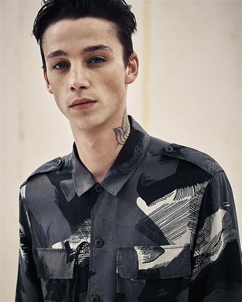 77 кг, параметры фигуры (тела): 🖤2016 #ashstymest #model #cool #handsomeboy # ...