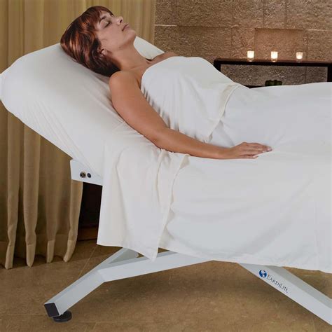 Earthlite Ellora Electric Lift Massage Table Most