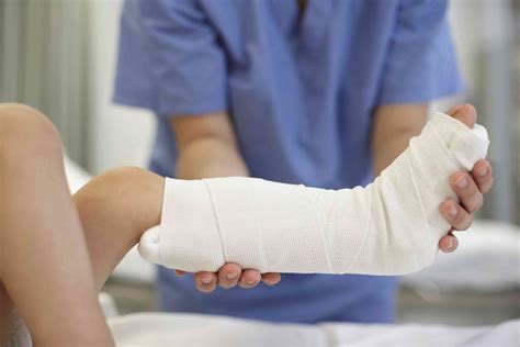 Signs That There May Be A Problem With Your Cast