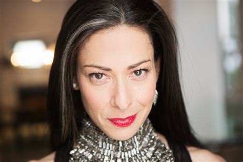 Stacy London Beauty Into The Gloss Into The Gloss