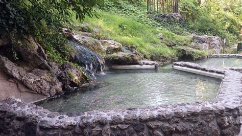 Theres No Better Place To Be Than These 47 Hot Springs In Arkansas