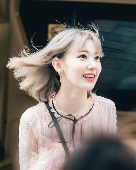 Her Smile Is So Beautiful 😍 ️ 🌸 Sakura Official Sns 🌸 Instagram
