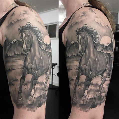 32 Gorgeous Horse Tattoo Designs Instagram Ladypaintattoo Sleeve